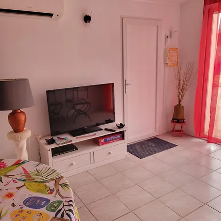 Metairie De L'eglise Holiday home Sainte-Marthe (Lot-et-Garonne)